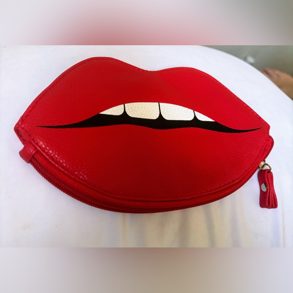 NYX Professional Make-Up Bag